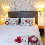 Apart-hotel Softly 4*